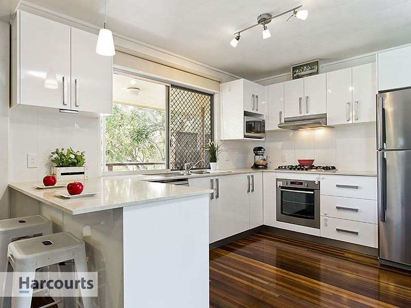 12 Ballylin Street, Ferny Grove QLD 4055