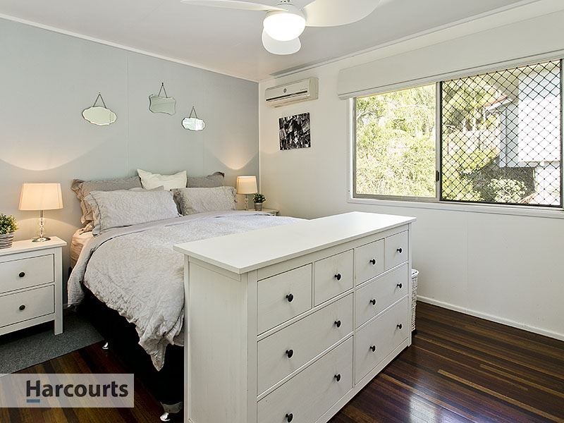 12 Ballylin Street, Ferny Grove QLD 4055