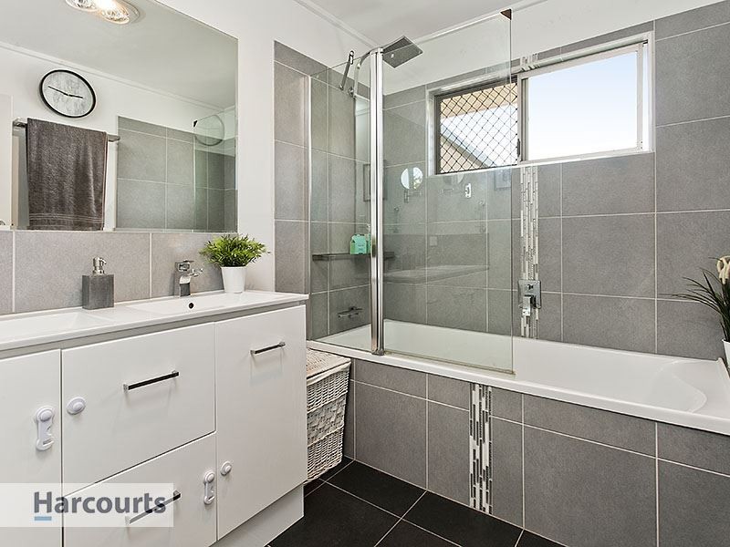 12 Ballylin Street, Ferny Grove QLD 4055