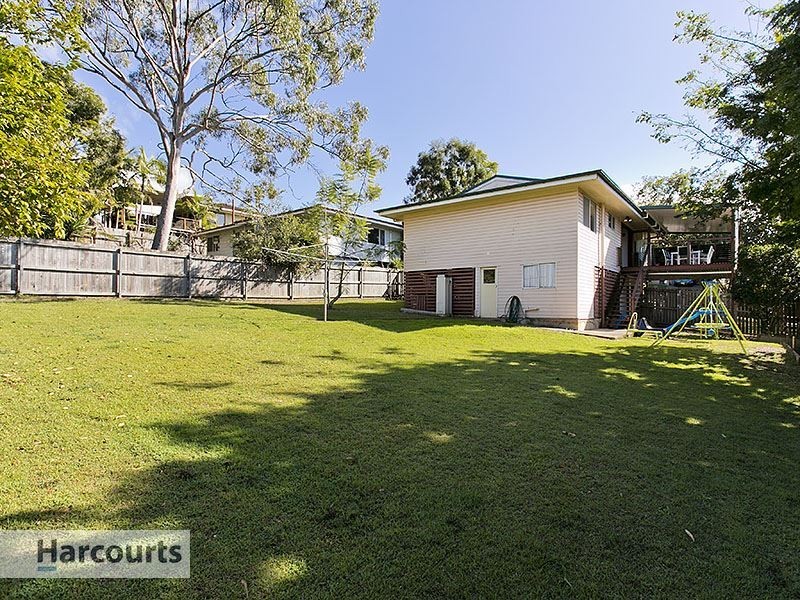 12 Ballylin Street, Ferny Grove QLD 4055