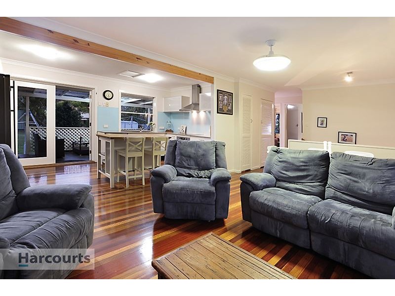 40 Joalah Crescent, Ferny Hills QLD 4055