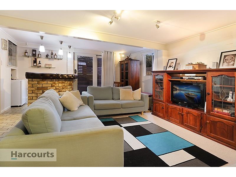 40 Joalah Crescent, Ferny Hills QLD 4055