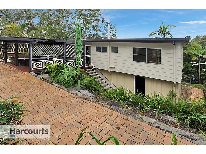 14 Tarcoola Avenue, Ferny Hills QLD 4055