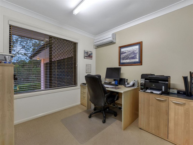 6 Tinaroo Court, Albany Creek QLD 4035