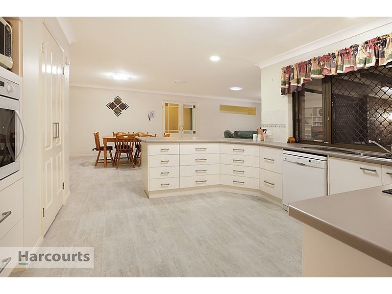 1 Milletta Court, Albany Creek QLD 4035