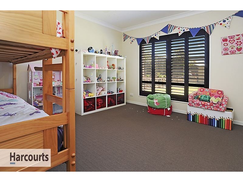 42 Rivergum Drive, Eatons Hill QLD 4037