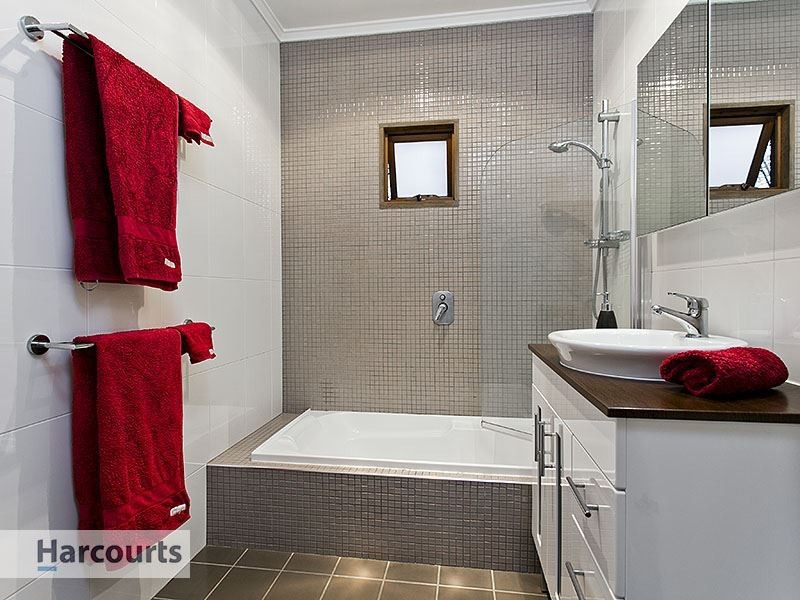 103 Woking Street, Keperra QLD 4054