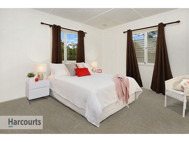 31 Jane Street, Arana Hills QLD 4054