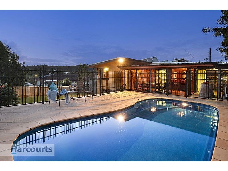 10 Pirrie Street, The Gap QLD 4061