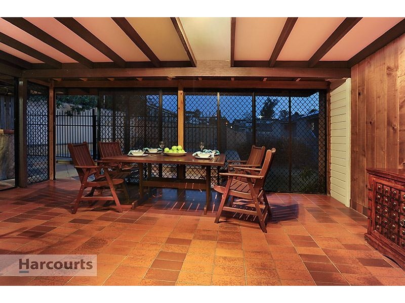 10 Pirrie Street, The Gap QLD 4061