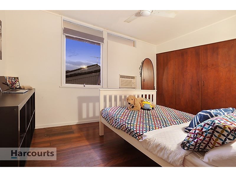 10 Pirrie Street, The Gap QLD 4061