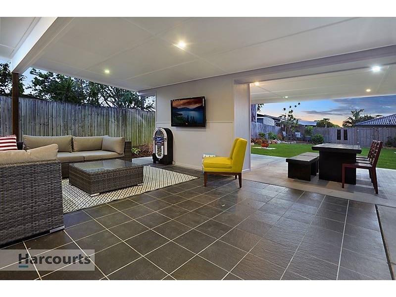 158 McConaghy Street, Mitchelton QLD 4053