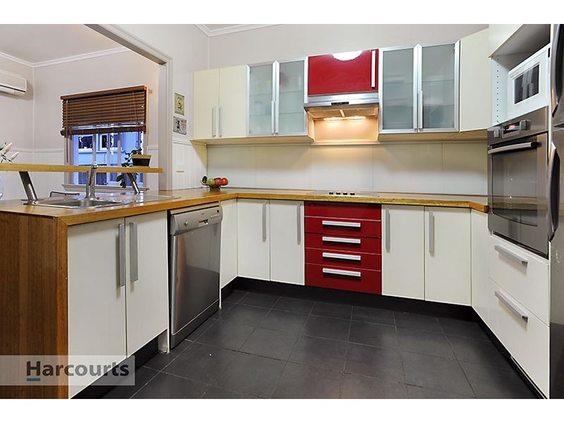 158 McConaghy Street, Mitchelton QLD 4053