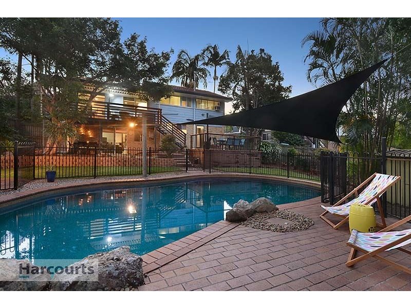 58 Folkstone Avenue, Albany Creek QLD 4035