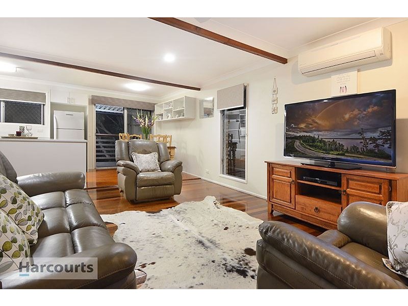 58 Folkstone Avenue, Albany Creek QLD 4035