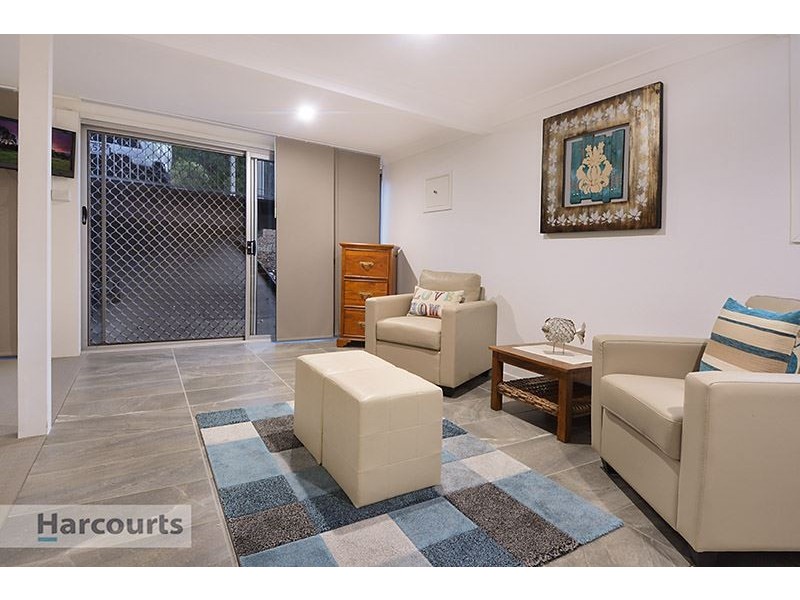 58 Folkstone Avenue, Albany Creek QLD 4035