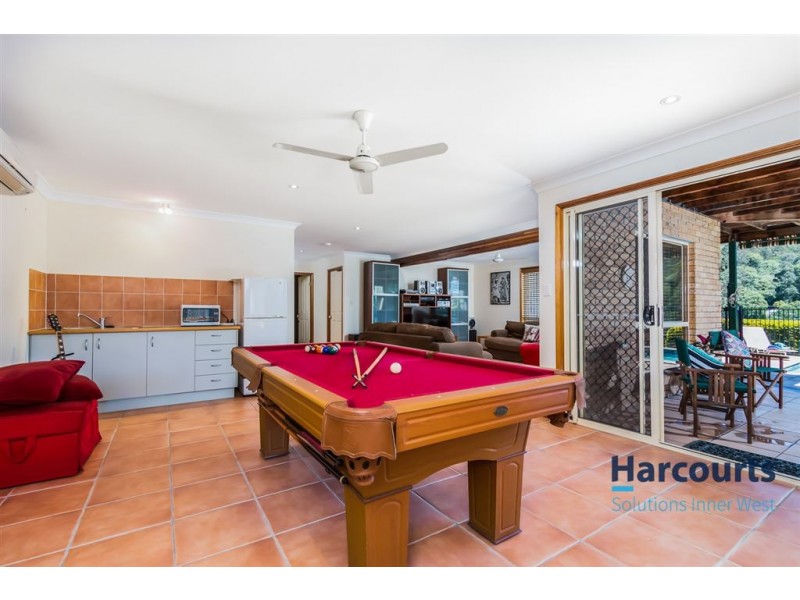 44 Bonros Place, The Gap QLD 4061