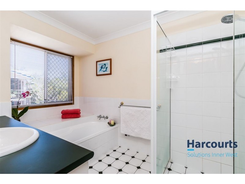 44 Bonros Place, The Gap QLD 4061