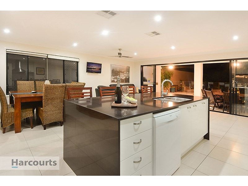 11 Morningvale Place, Mitchelton QLD 4053