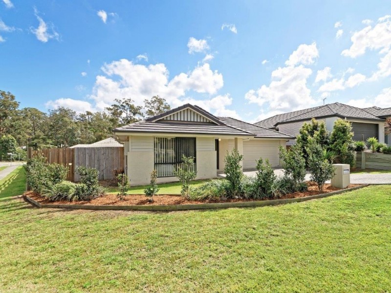 68 Rolland Parade, Warner QLD 4500