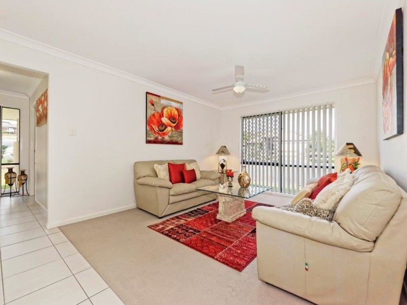 68 Rolland Parade, Warner QLD 4500