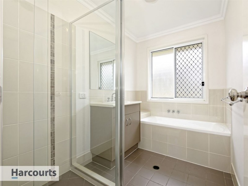 72 Winlock Circuit, Warner QLD 4500