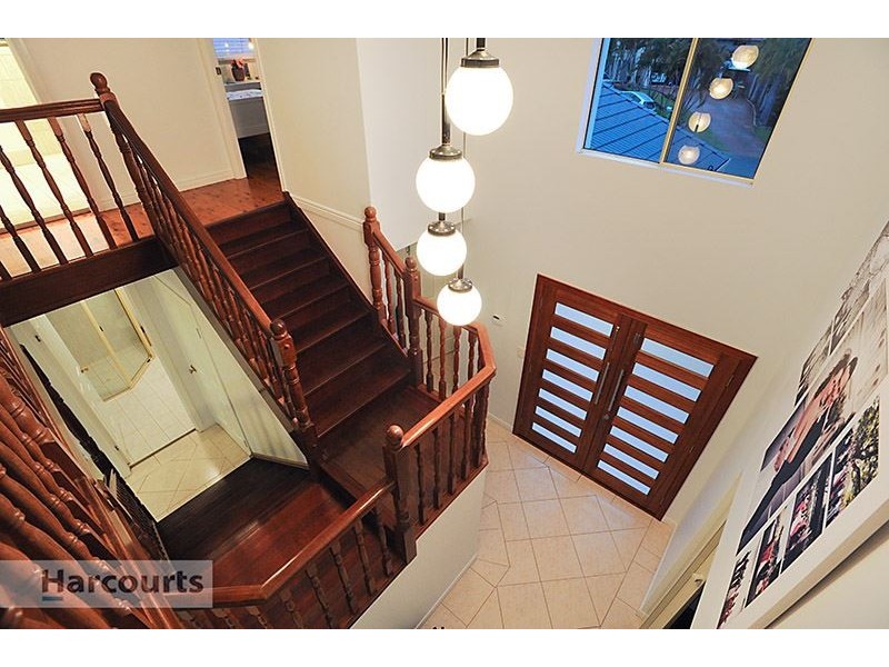 13 Egret Court, Albany Creek QLD 4035