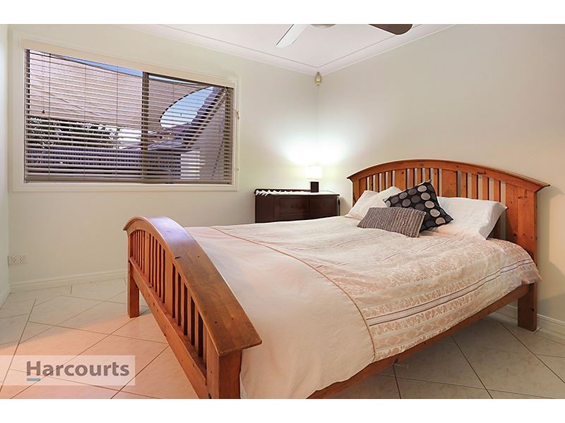 13 Egret Court, Albany Creek QLD 4035