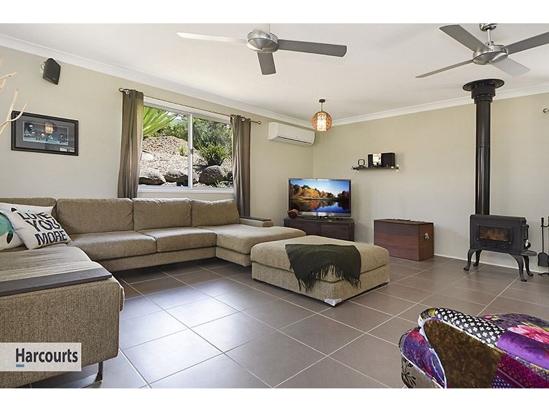14 Hero Street, Eatons Hill QLD 4037