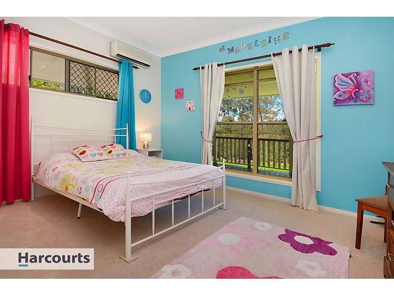 3 Bracken Court, Cashmere QLD 4500