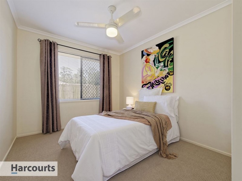 8 Montclare Court, Cashmere QLD 4500