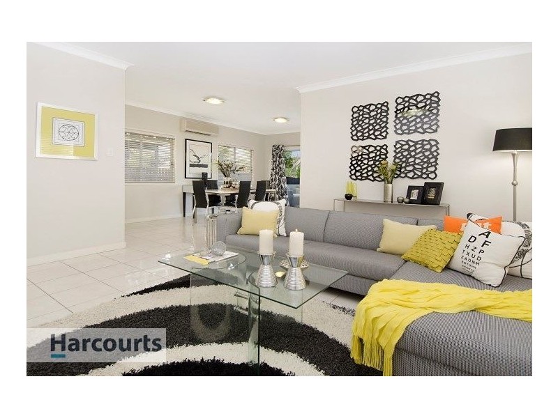 21 Nicholson Street, Mitchelton QLD 4053