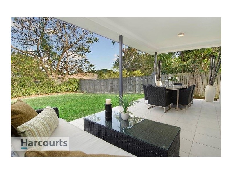 21 Nicholson Street, Mitchelton QLD 4053