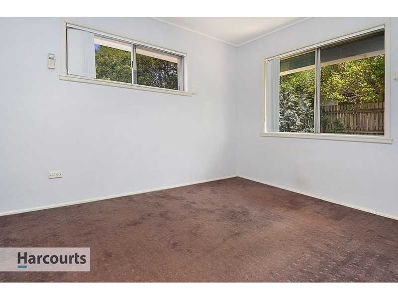 12 Tarcoola Avenue, Ferny Hills QLD 4055