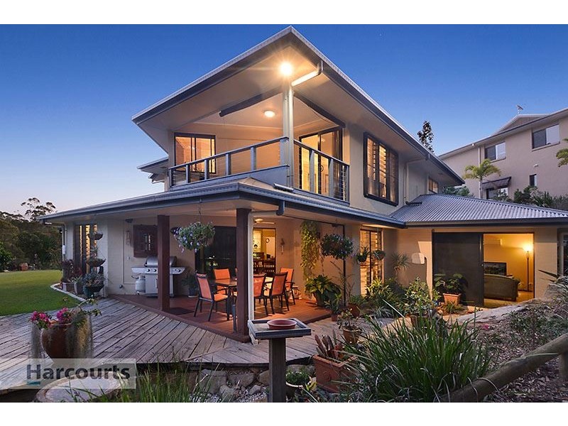 33 Quandong Crescent, Arana Hills QLD 4054