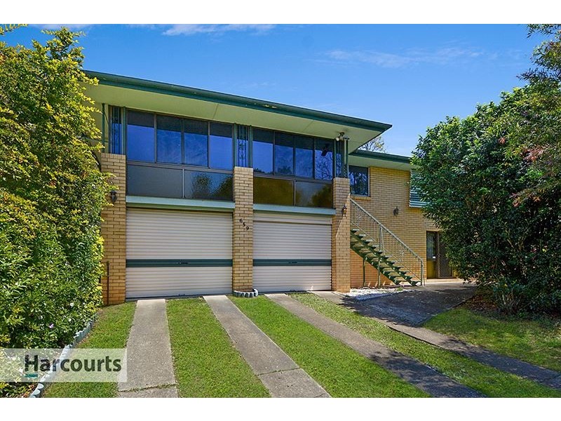 659 South Pine Road, Eatons Hill QLD 4037