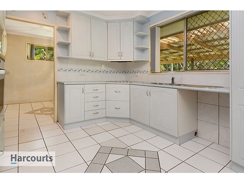 659 South Pine Road, Eatons Hill QLD 4037