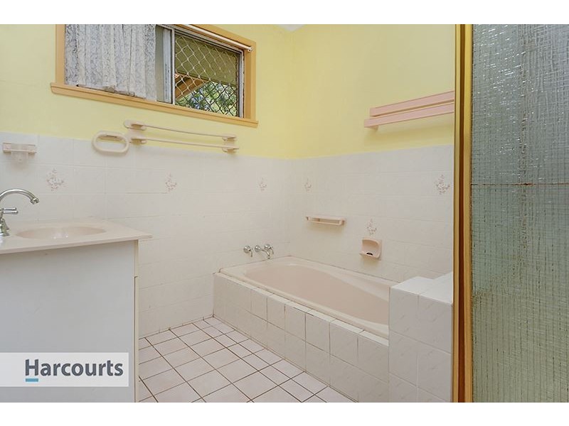 659 South Pine Road, Eatons Hill QLD 4037