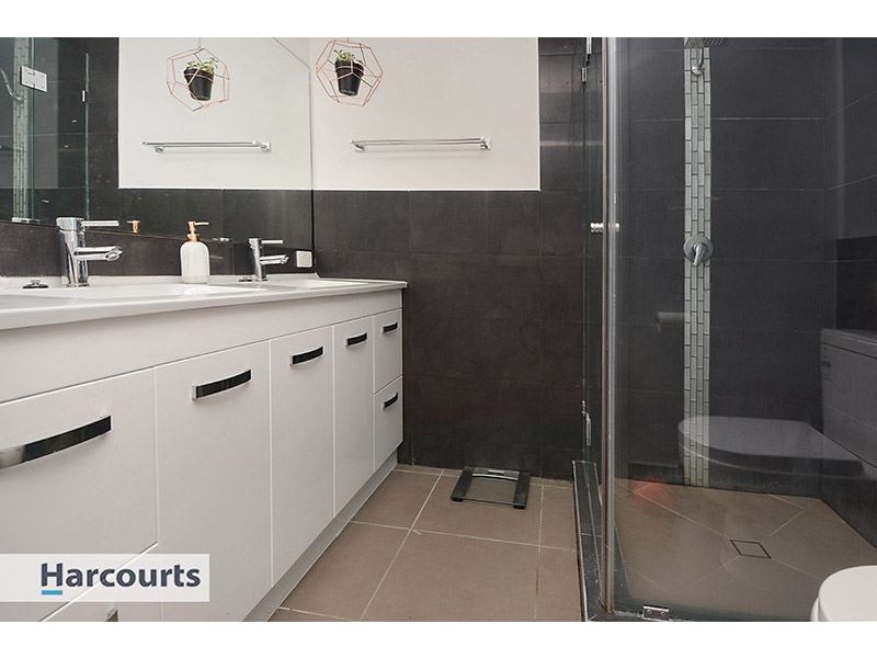 42 Tarcoola Avenue, Ferny Hills QLD 4055