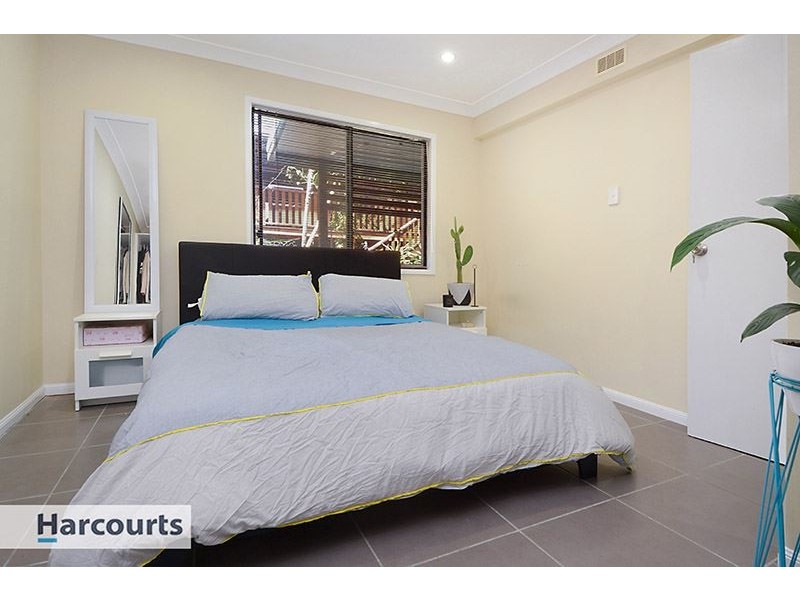 42 Tarcoola Avenue, Ferny Hills QLD 4055