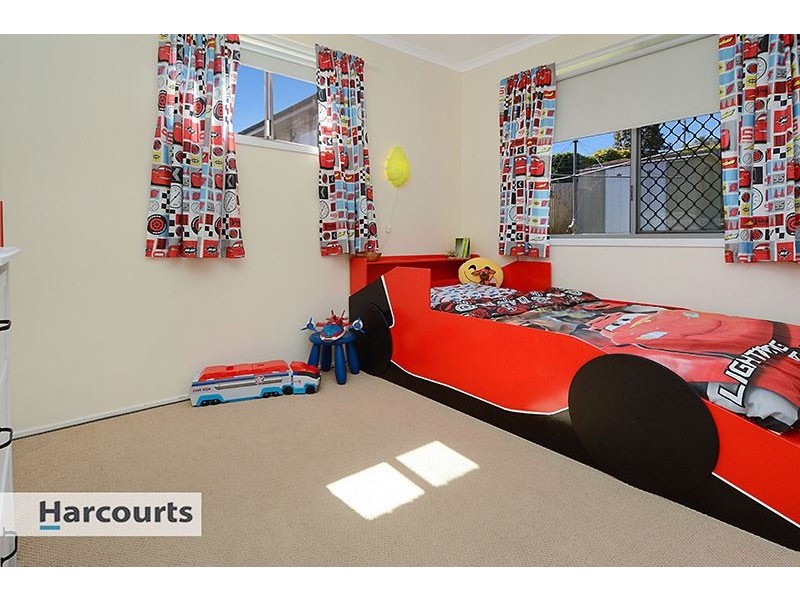1 Harmony Court, Arana Hills QLD 4054