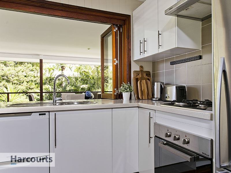 11 Corrigan Street, Keperra QLD 4054