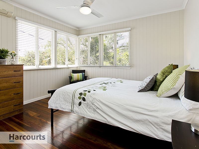 11 Corrigan Street, Keperra QLD 4054