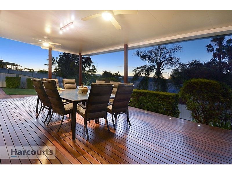 13 Minerva Court, Eatons Hill QLD 4037