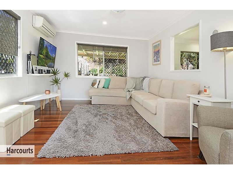 14 Dryandra Court, Everton Hills QLD 4053