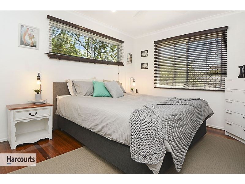 14 Dryandra Court, Everton Hills QLD 4053