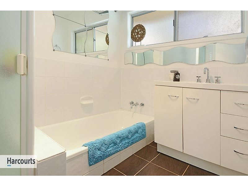 14 Dryandra Court, Everton Hills QLD 4053