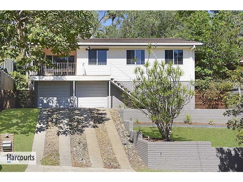 14 Dryandra Court, Everton Hills QLD 4053