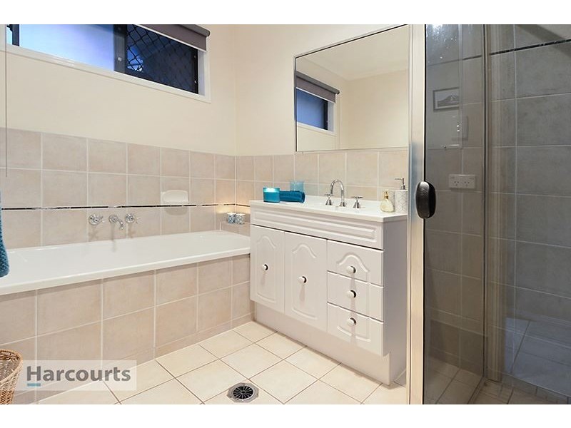 1 Marara Court, Albany Creek QLD 4035