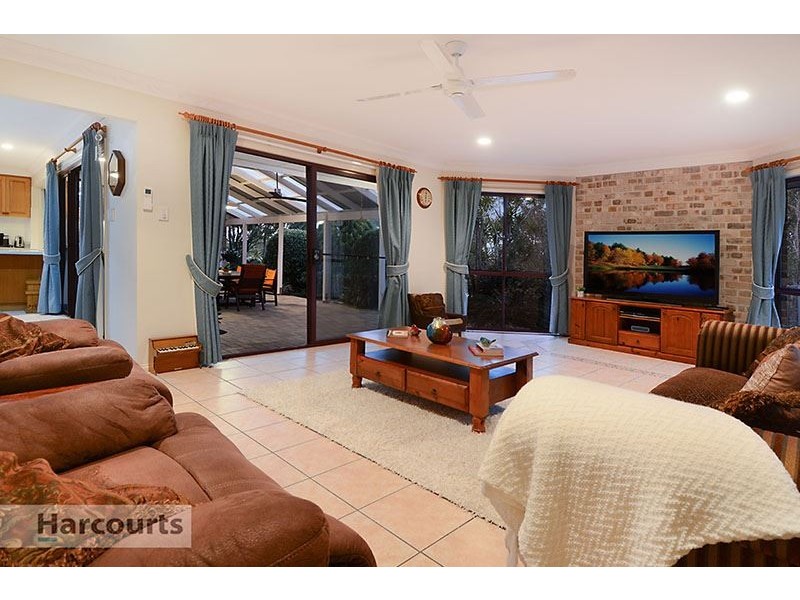 11 Turpentine Court, Albany Creek QLD 4035